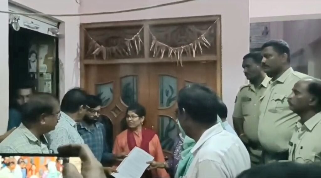 Screenshot_20240712-214745_Video Player